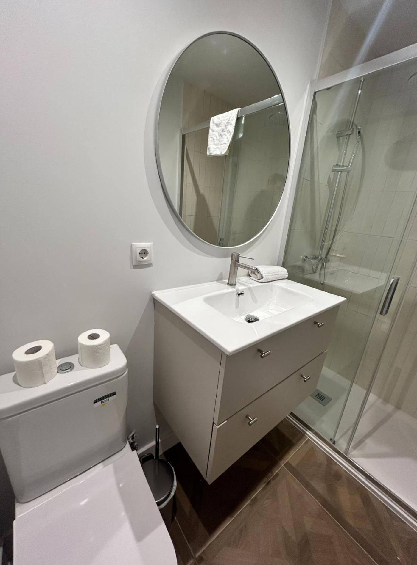 Sunny Apt 9Pax 4 Habitaciones En Minas-Malasana E3 Мадрид Екстер'єр фото